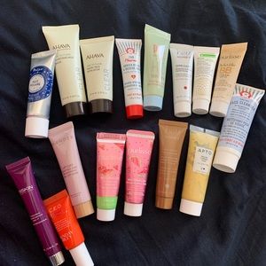 Skin care sampler bundle